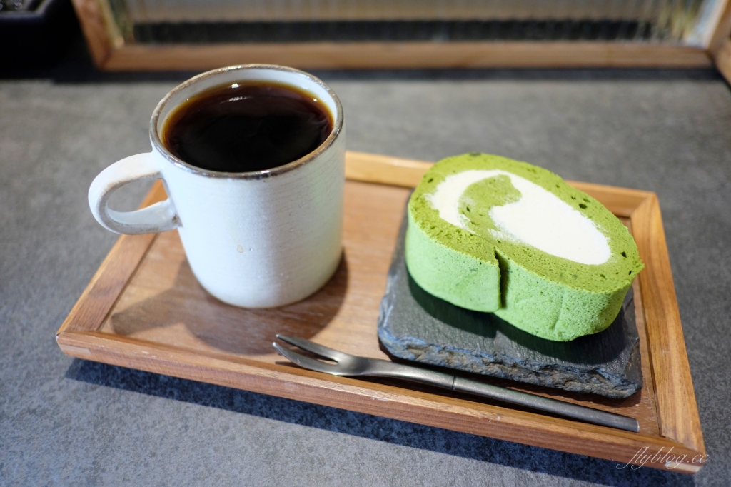 台中西區｜TOKU TOKU Matcha & Coffee．台灣女生和日本女生開宇治抹茶專賣店，勤美草悟道甜點 @飛天璇的口袋