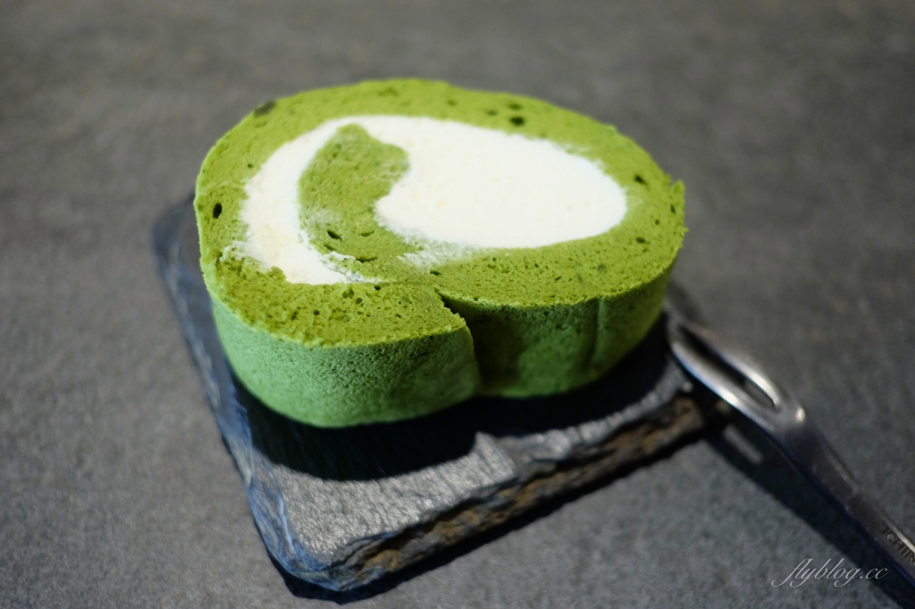 台中西區｜TOKU TOKU Matcha & Coffee．台灣女生和日本女生開宇治抹茶專賣店，勤美草悟道甜點 @飛天璇的口袋