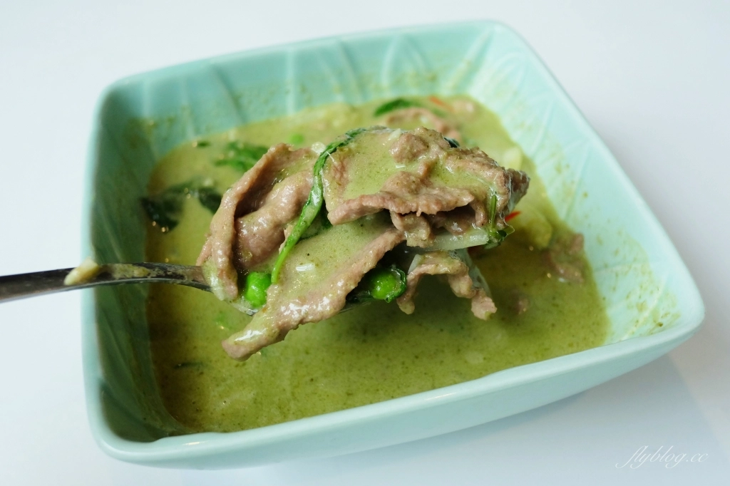 台中西屯｜蘭那泰式餐廳．獨棟泰式蘭納建築，臨近台中朝馬車站 @飛天璇的口袋