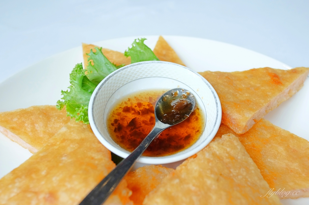 台中西屯｜蘭那泰式餐廳．獨棟泰式蘭納建築，臨近台中朝馬車站 @飛天璇的口袋