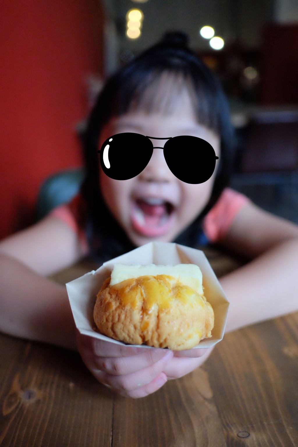 嘉義西區｜國王蝴蝶秘密基地 roicafe：位於嘉義文創園區裡的特色咖啡館，我想到愛麗絲夢遊仙鏡的紅皇后 @飛天璇的口袋