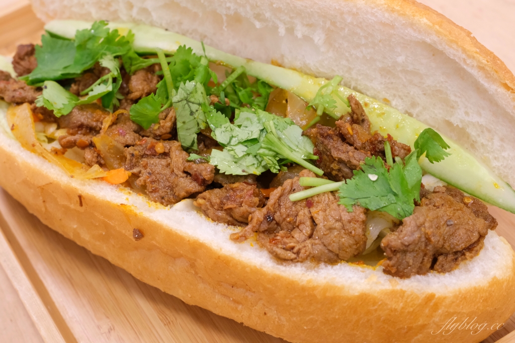 【台中西屯】越南法國麵包市政店：台中超人氣越南麵包二店，節省排隊時間和線上點餐(已改名：樂邦迷) @飛天璇的口袋