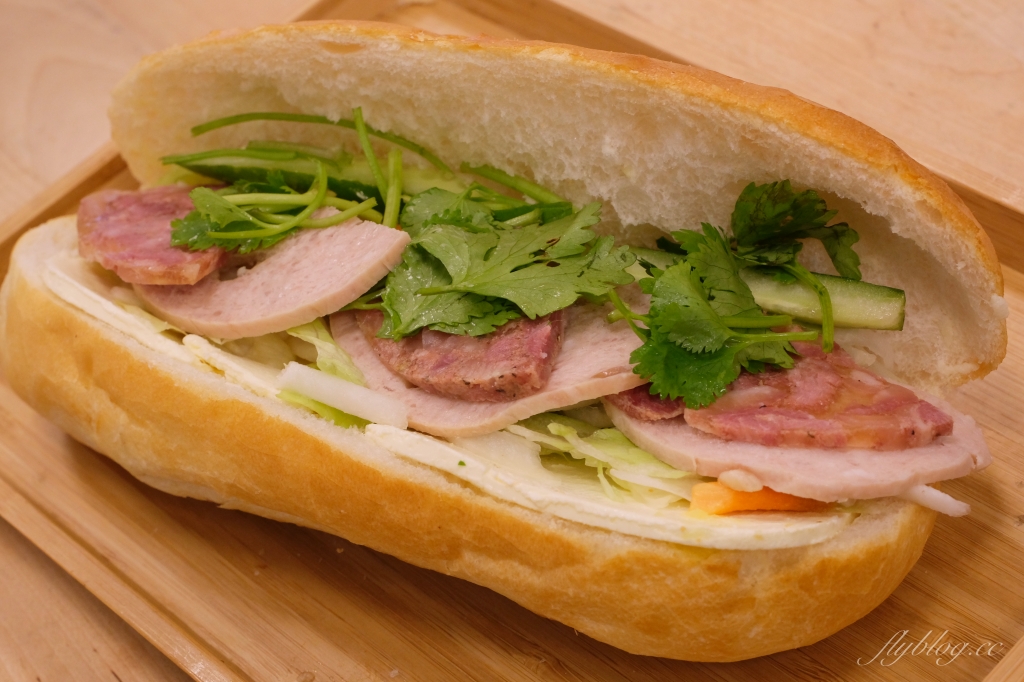 【台中西屯】越南法國麵包市政店：台中超人氣越南麵包二店，節省排隊時間和線上點餐(已改名：樂邦迷) @飛天璇的口袋