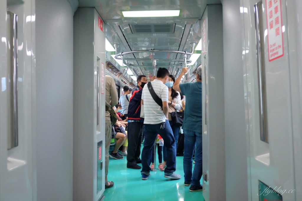 【台中旅遊】 台中捷運3/25復駛囉！等了11年終於啟動囉！試營運期間1個月免費搭乘 @飛天璇的口袋