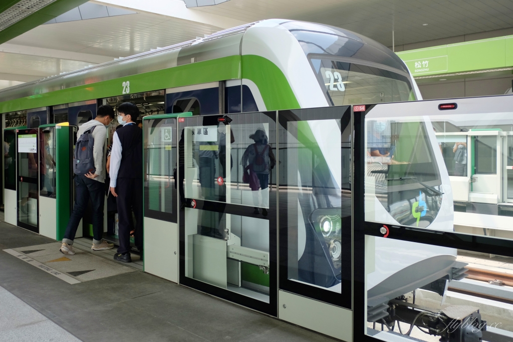 【台中旅遊】 台中捷運3/25復駛囉！等了11年終於啟動囉！試營運期間1個月免費搭乘 @飛天璇的口袋