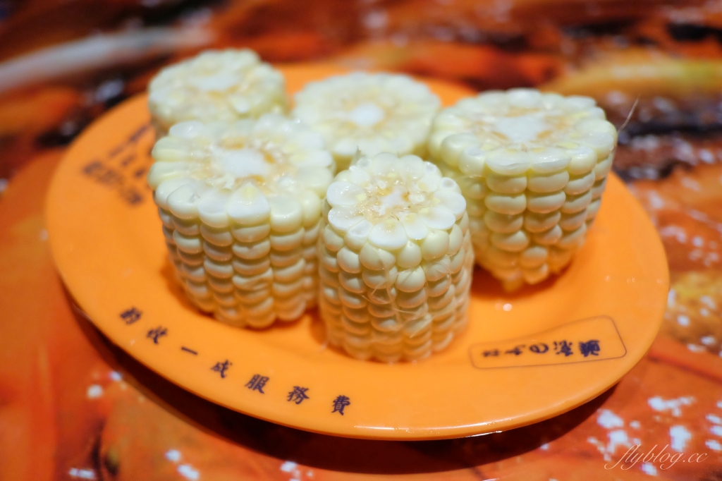 【台中西區】浪漫屋詹記：台北超人氣麻辣火鍋詹記快閃台中，在錄影帶出租店吃麻辣火鍋 @飛天璇的口袋