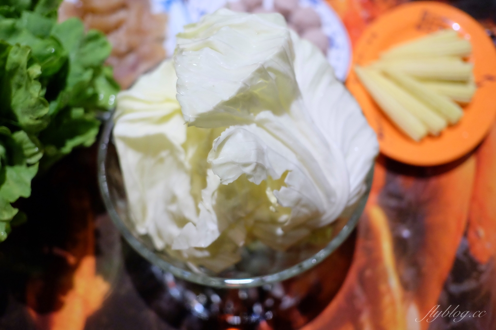 【台中西區】浪漫屋詹記：台北超人氣麻辣火鍋詹記快閃台中，在錄影帶出租店吃麻辣火鍋 @飛天璇的口袋