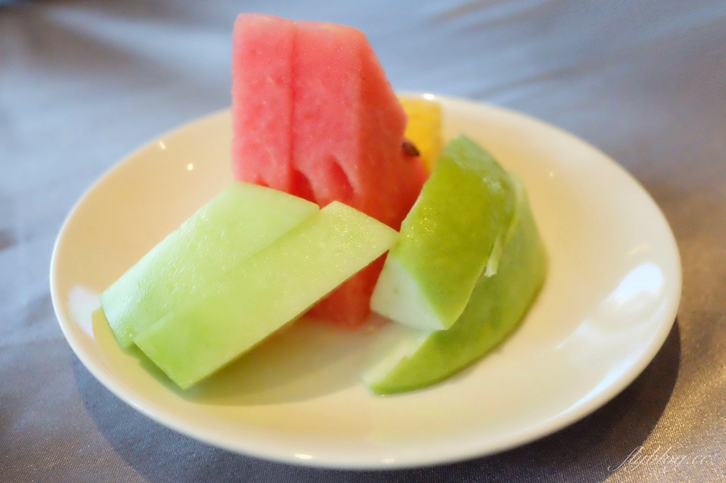 台中西屯|頂粵吉品.耗資5億打造的粵菜餐廳,台中烤鴨合菜新選擇 @飛天璇的口袋 台中西屯|頂粵吉品.耗資5億打造的粵菜餐廳,台中烤鴨合菜新選擇 @飛天璇的口袋