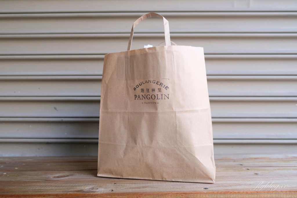 台中南屯｜麵包林里．一個禮拜只賣四天，IG超人氣麵包店 @飛天璇的口袋