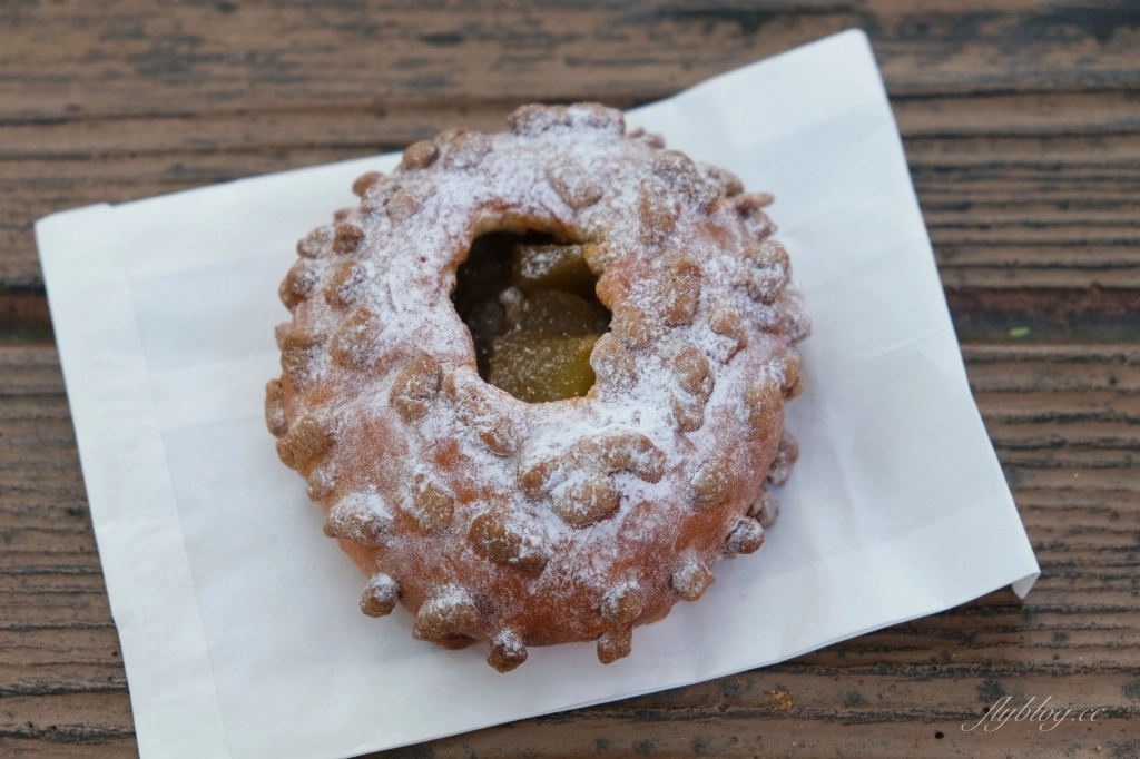 台中南屯｜麵包林里．一個禮拜只賣四天，IG超人氣麵包店 @飛天璇的口袋