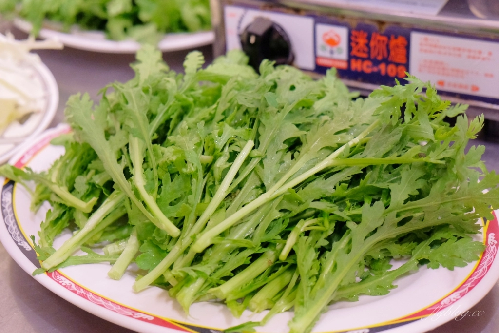 台中龍井｜麥之鄉薑母鴨．東海超人氣薑母鴨店，湯頭溫潤清甜順口 @飛天璇的口袋