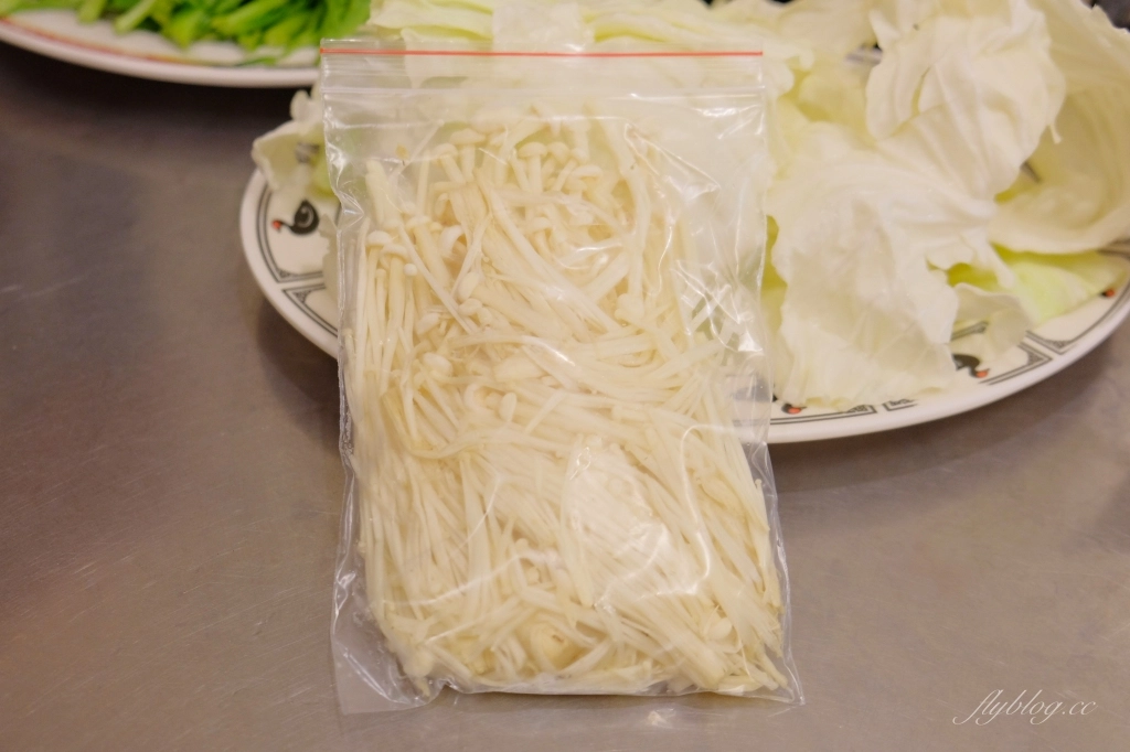 台中龍井｜麥之鄉薑母鴨．東海超人氣薑母鴨店，湯頭溫潤清甜順口 @飛天璇的口袋