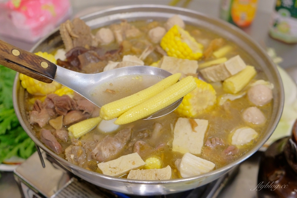 台中龍井｜麥之鄉薑母鴨．東海超人氣薑母鴨店，湯頭溫潤清甜順口 @飛天璇的口袋