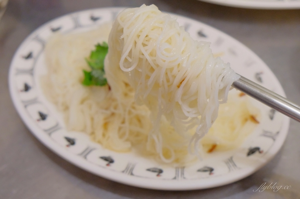 台中龍井｜麥之鄉薑母鴨．東海超人氣薑母鴨店，湯頭溫潤清甜順口 @飛天璇的口袋