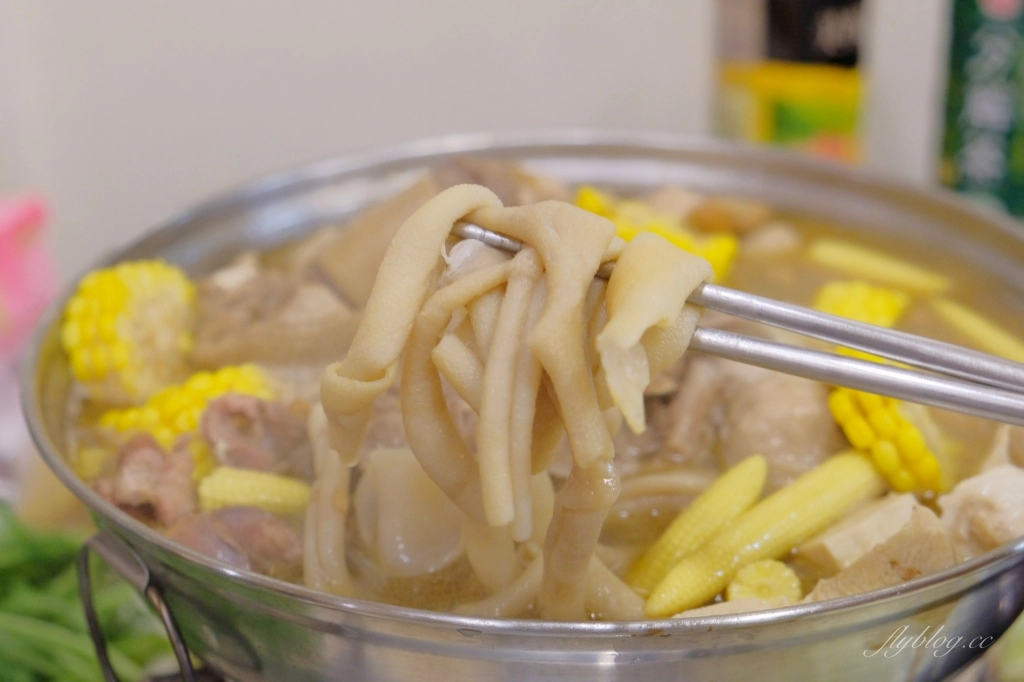 台中龍井｜麥之鄉薑母鴨．東海超人氣薑母鴨店，湯頭溫潤清甜順口 @飛天璇的口袋