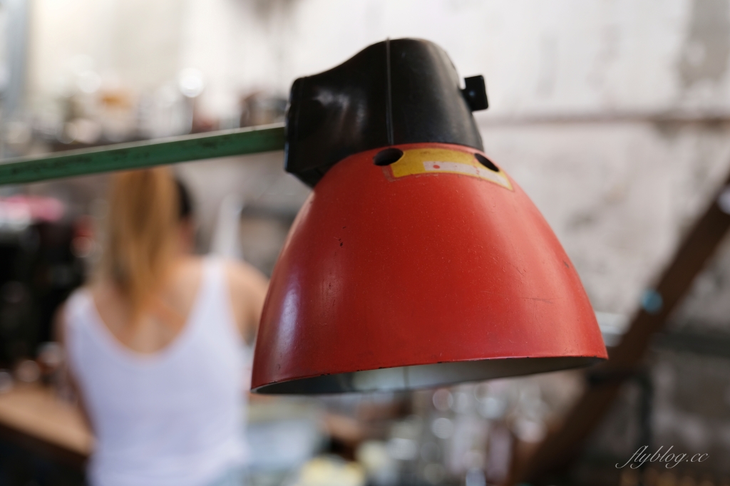 台北文山｜Ruins Coffee Roasters小廢墟咖啡．木柵IG超人氣咖啡館，老宅改建的閣樓喝咖啡 @飛天璇的口袋