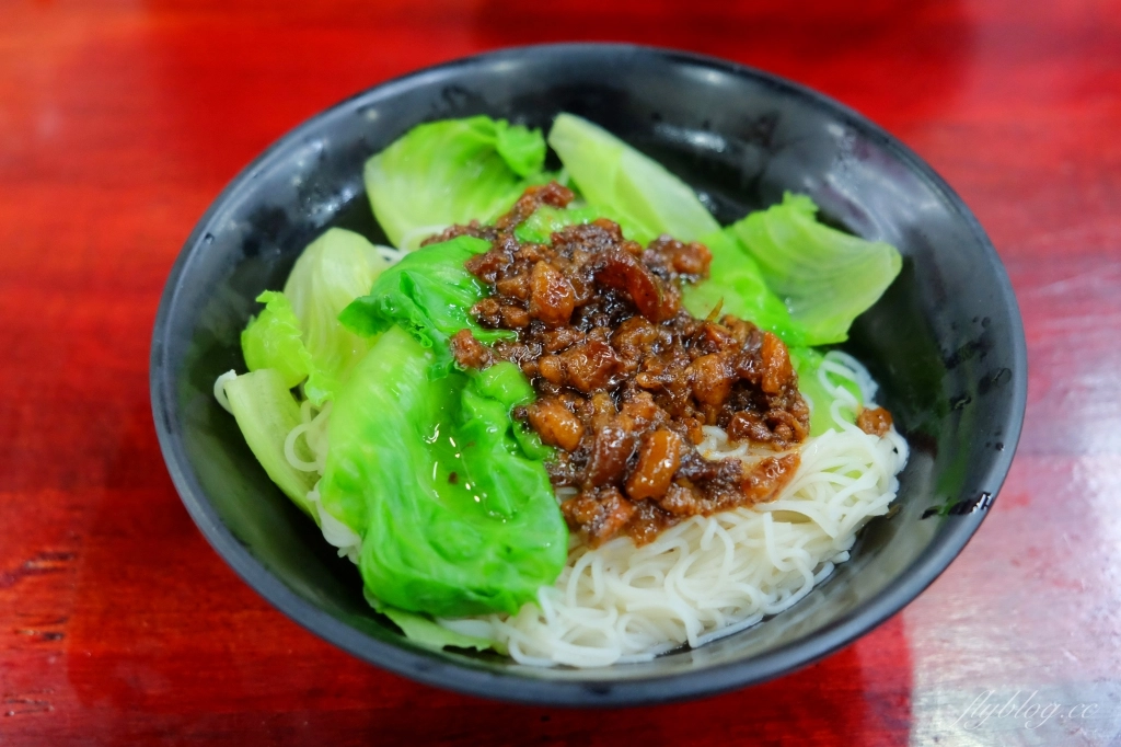 黃家村藥燉排骨｜忠孝夜市人氣美食，也有賣藥燉土虱哦！ @飛天璇的口袋