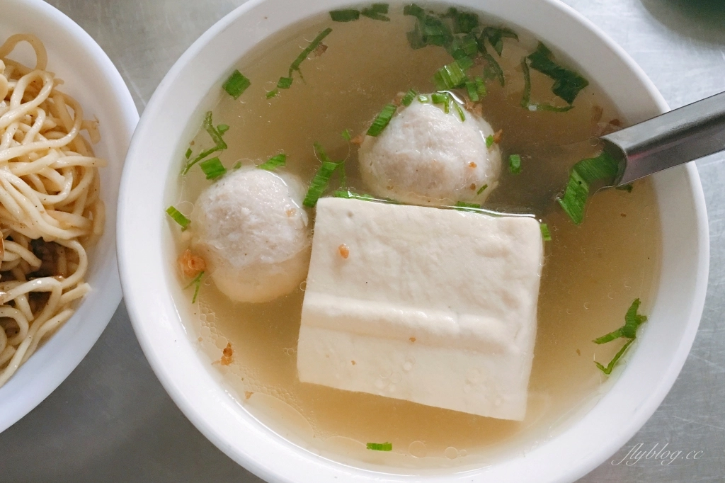 彰化田中｜天橋下 炒麵、米糕、肉粽．田中人的傳統早餐，超人氣銅板美食 @飛天璇的口袋