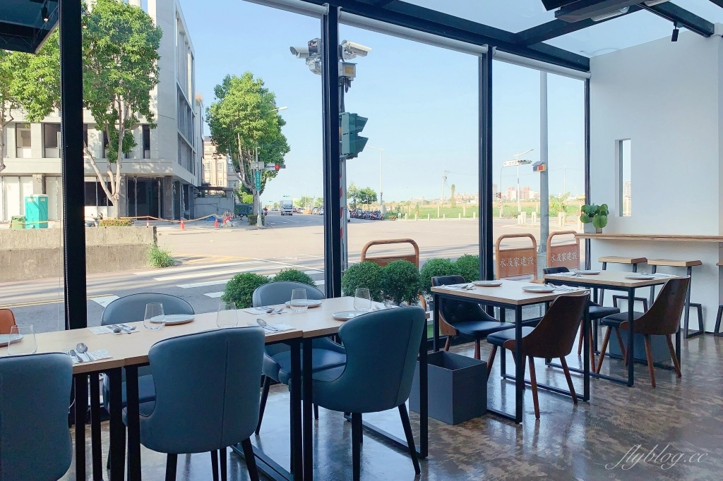 台中北屯｜燚條柴．迷路小章魚主廚最新力作，北屯浪漫玻璃屋餐廳 @飛天璇的口袋