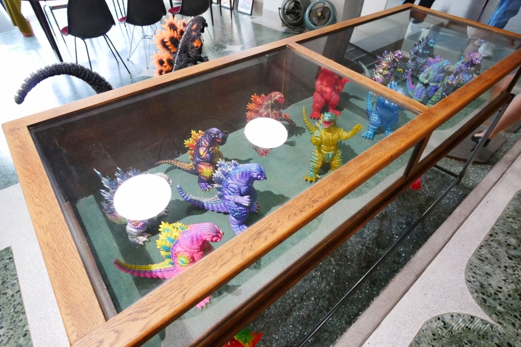 木更咖啡 Mugeneration｜老宅改建「木更咖啡」，漂亮的清水模建築 @飛天璇的口袋