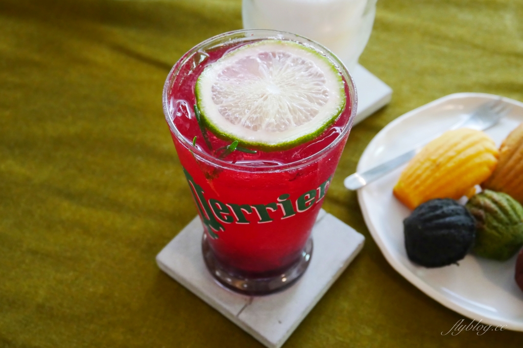 木更咖啡 Mugeneration｜老宅改建「木更咖啡」，漂亮的清水模建築 @飛天璇的口袋