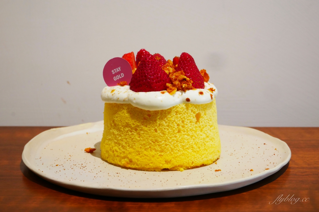 木更咖啡 Mugeneration｜老宅改建「木更咖啡」，漂亮的清水模建築 @飛天璇的口袋