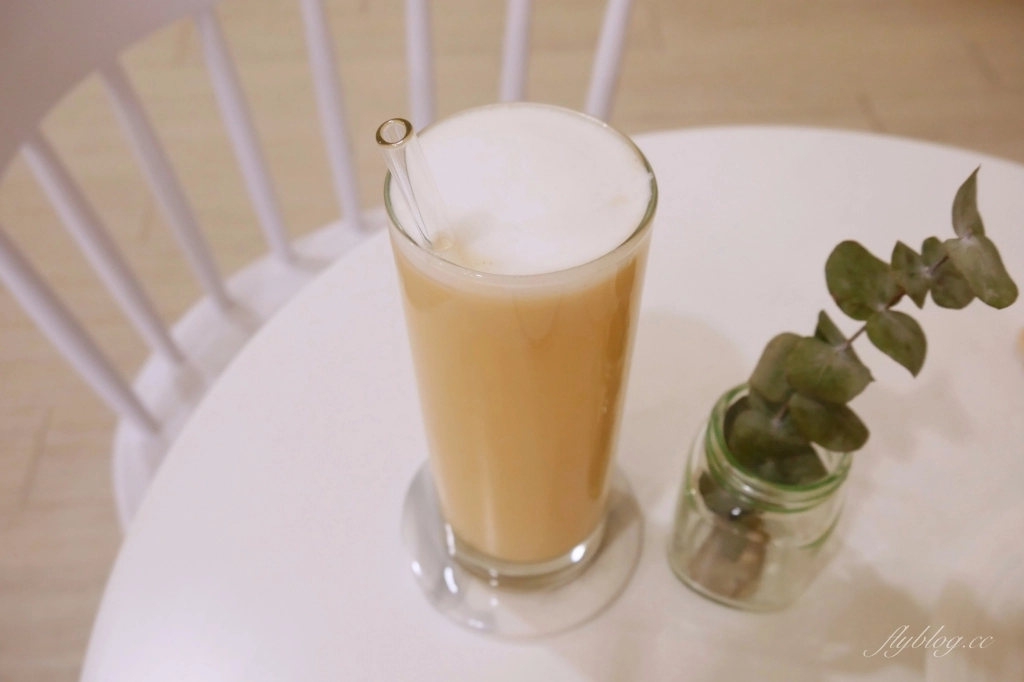 台中北區｜有一天 Someday．台中客製化甜點工作室，韓系簡約風格手作蛋糕 @飛天璇的口袋