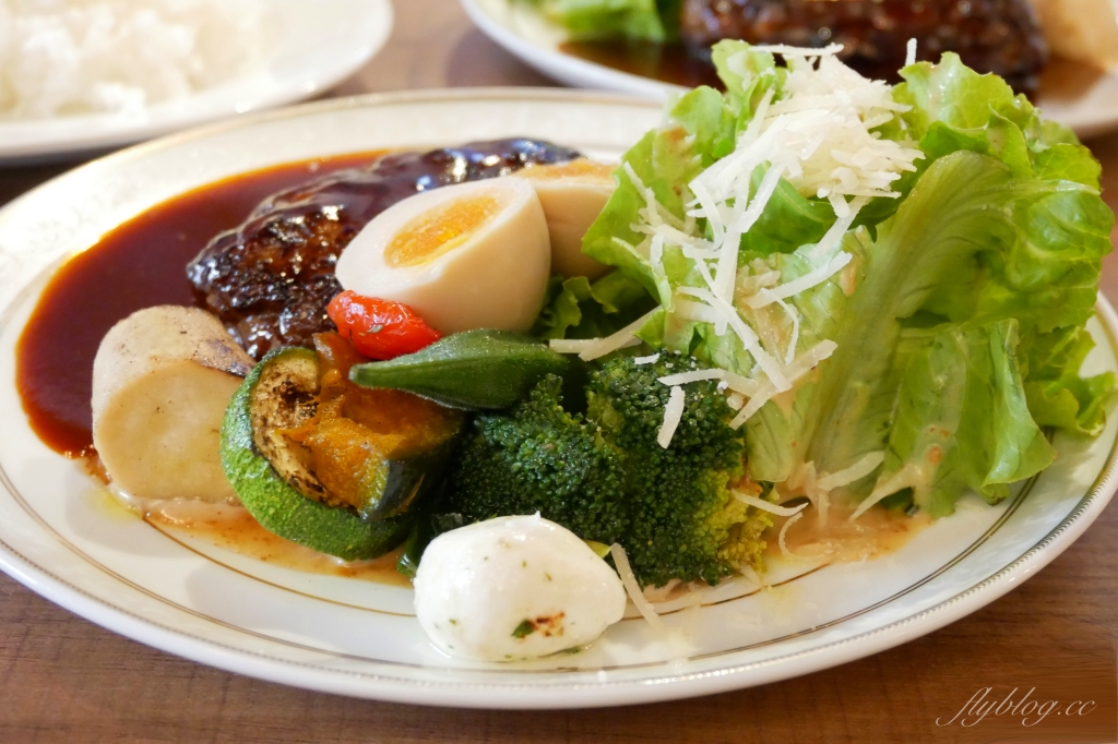 【台中南屯】無米藏和洋食：一個禮拜只賣四天，黎明新村超人氣美食 @飛天璇的口袋