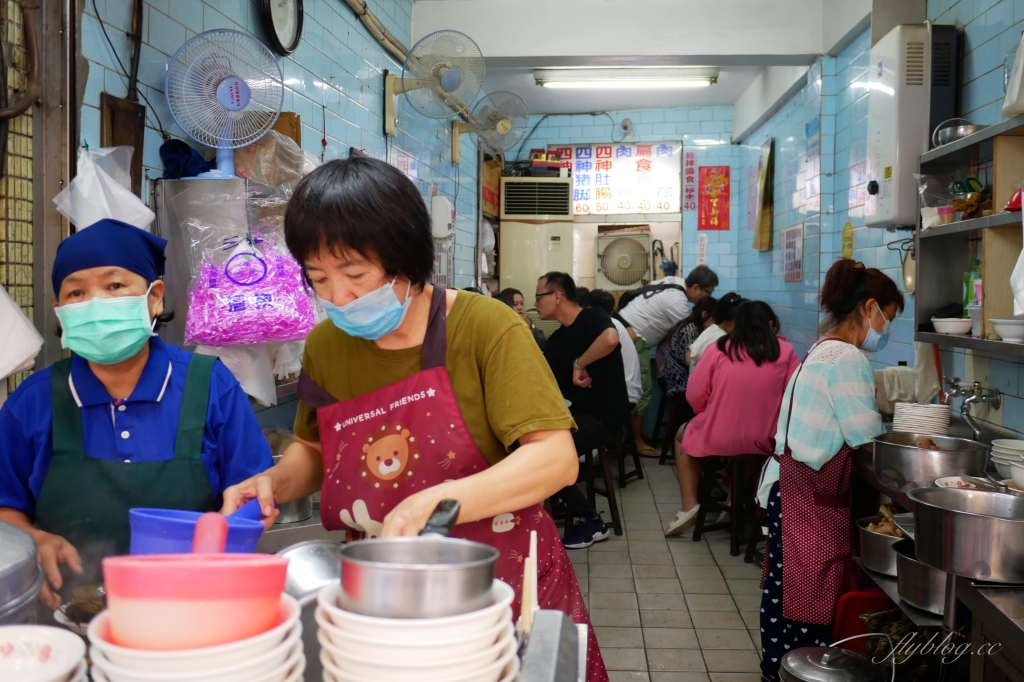 台中豐原｜永芳亭扁食肉粽．廟東夜市80年老店，肉粽、扁食、四神湯必點 @飛天璇的口袋