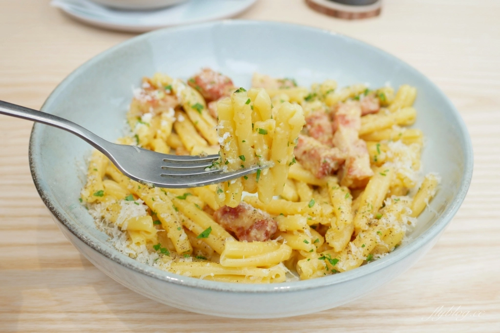 台中北屯｜燚條柴．迷路小章魚主廚最新力作，北屯浪漫玻璃屋餐廳 @飛天璇的口袋