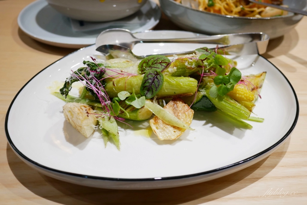 台中北屯｜燚條柴．迷路小章魚主廚最新力作，北屯浪漫玻璃屋餐廳 @飛天璇的口袋