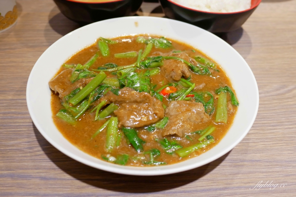 金之園草袋飯永春店|台中米其林必比登推薦金之園,號稱台中最貴的排骨便當 @飛天璇的口袋 金之園草袋飯永春店|台中米其林必比登推薦金之園,號稱台中最貴的排骨便當 @飛天璇的口袋