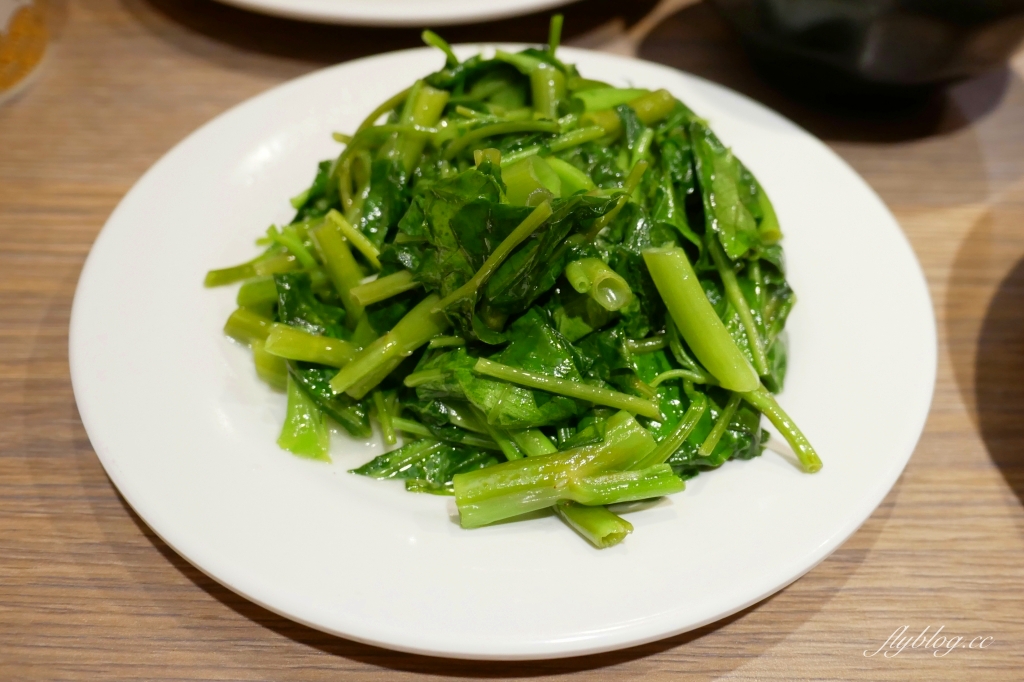 金之園草袋飯永春店|台中米其林必比登推薦金之園,號稱台中最貴的排骨便當 @飛天璇的口袋 金之園草袋飯永春店|台中米其林必比登推薦金之園,號稱台中最貴的排骨便當 @飛天璇的口袋