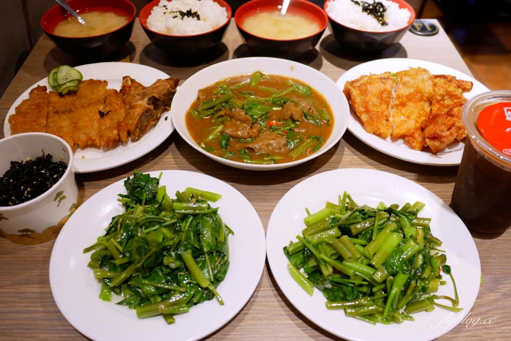 金之園草袋飯永春店|台中米其林必比登推薦金之園,號稱台中最貴的排骨便當 @飛天璇的口袋 金之園草袋飯永春店|台中米其林必比登推薦金之園,號稱台中最貴的排骨便當 @飛天璇的口袋