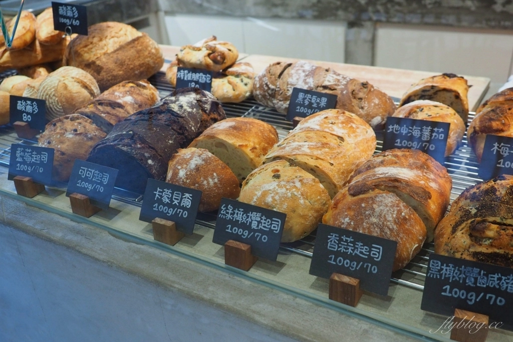 台中南屯|多爾法式烘焙.台中七期漂亮有質感的麵包店,早午餐和肉桂捲都推薦 @飛天璇的口袋 台中南屯|多爾法式烘焙.台中七期漂亮有質感的麵包店,早午餐和肉桂捲都推薦 @飛天璇的口袋