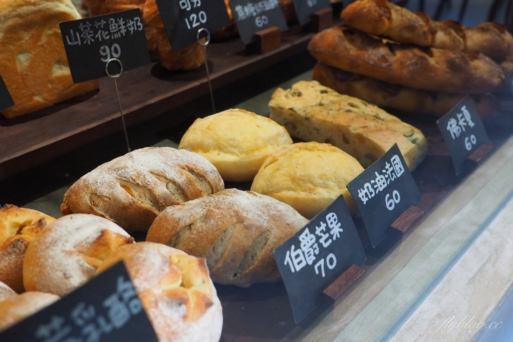 台中南屯|多爾法式烘焙.台中七期漂亮有質感的麵包店,早午餐和肉桂捲都推薦 @飛天璇的口袋 台中南屯|多爾法式烘焙.台中七期漂亮有質感的麵包店,早午餐和肉桂捲都推薦 @飛天璇的口袋