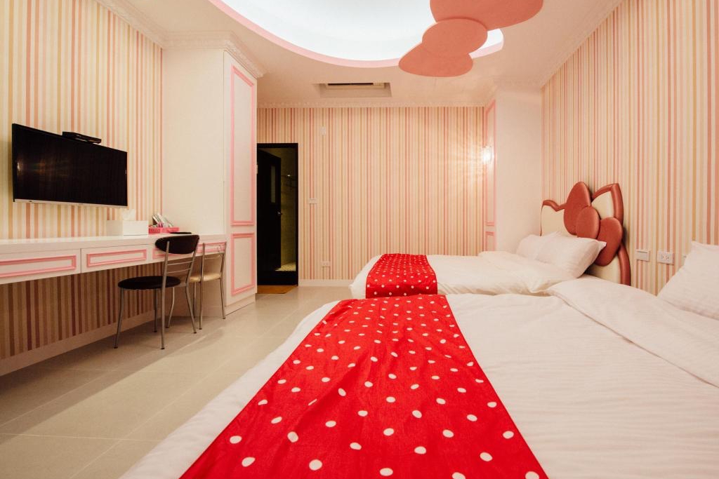 黃色風箏 Yellow Kite｜台南親子民宿推薦，溜滑梯主題套房，還有特約停車場 @飛天璇的口袋