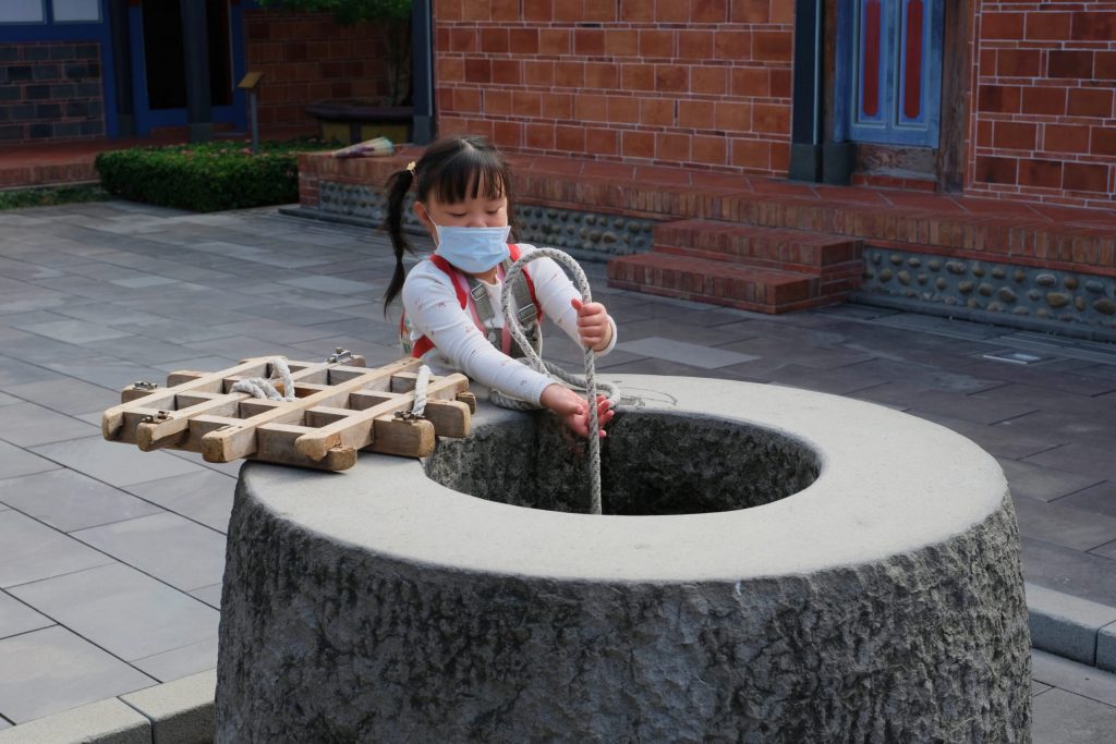 成美文化園｜占地3.5公頃成美文化園！台版兼六園、平地嘉明湖、落羽松大道 、百年三合院古厝 @飛天璇的口袋