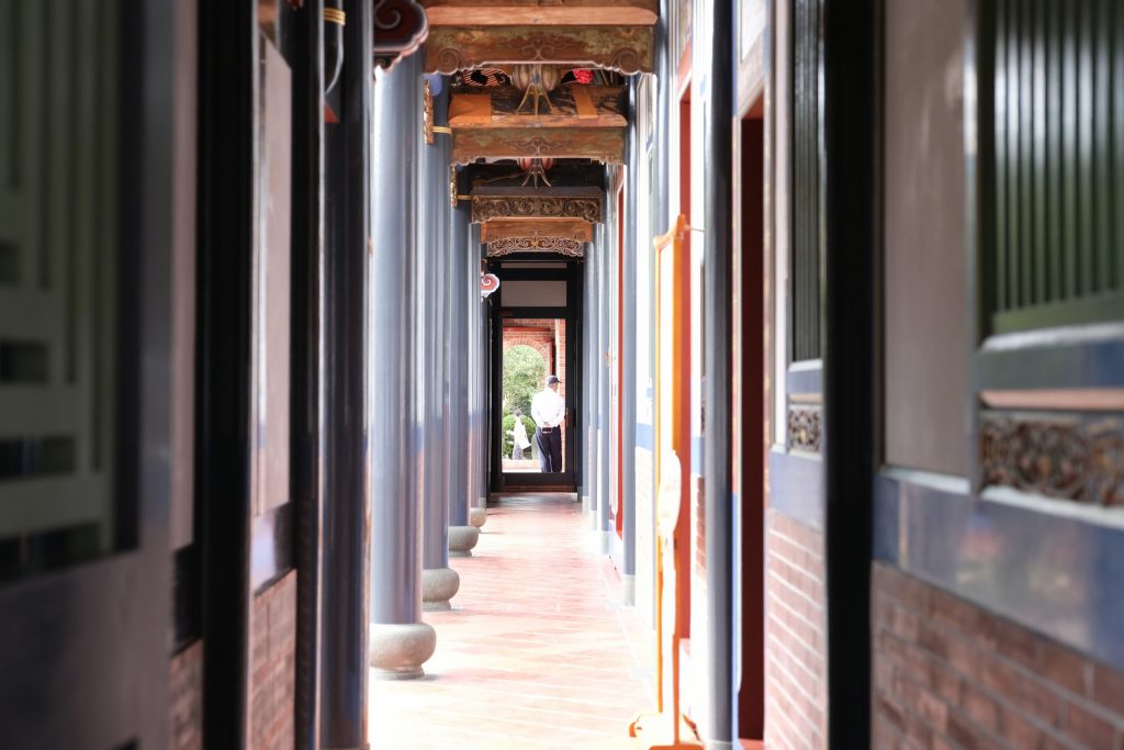 成美文化園｜占地3.5公頃成美文化園！台版兼六園、平地嘉明湖、落羽松大道 、百年三合院古厝 @飛天璇的口袋