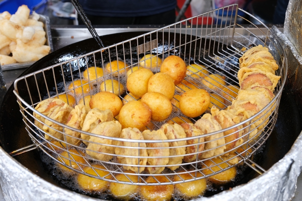 林家白糖粿｜台南國華街60年白糖粿，蕃薯椪和芋頭餅也好吃 @飛天璇的口袋