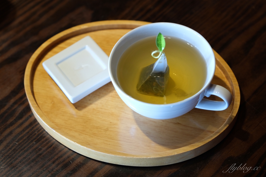 又見一炊煙｜充滿日式禪風的維美建築，享受依山傍水悠閒下午茶 @飛天璇的口袋