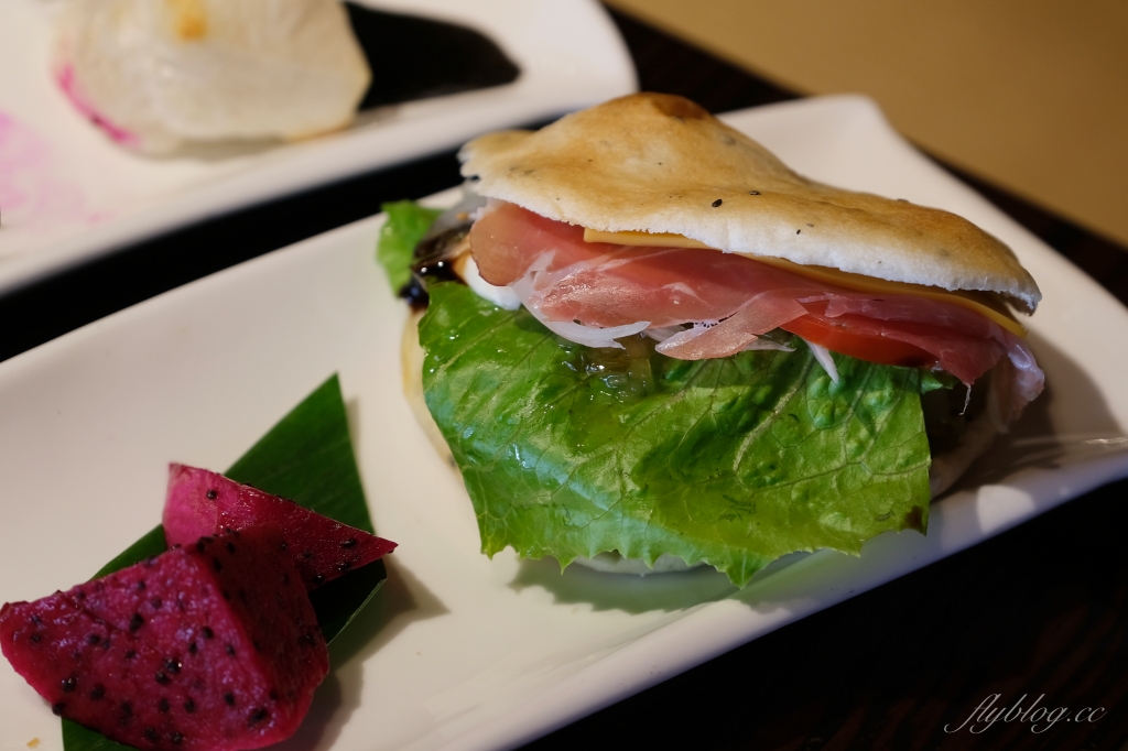 又見一炊煙｜充滿日式禪風的維美建築，享受依山傍水悠閒下午茶 @飛天璇的口袋