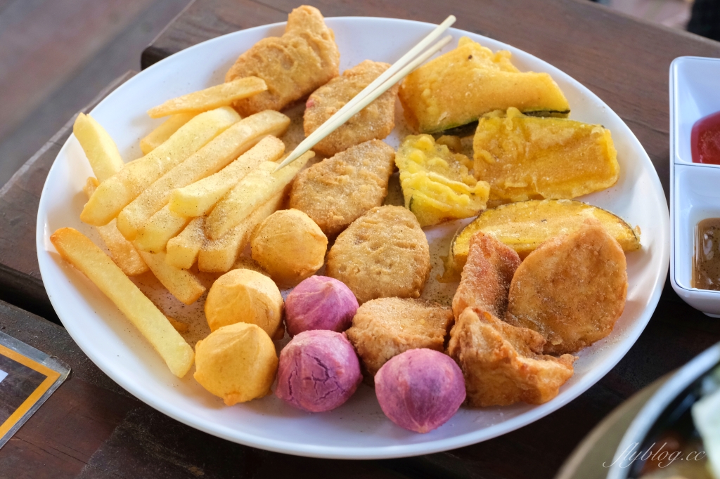 台中新社｜沐心泉白雪木季．台中也下雪囉！體驗仿佛置身浪漫異國雪地 @飛天璇的口袋