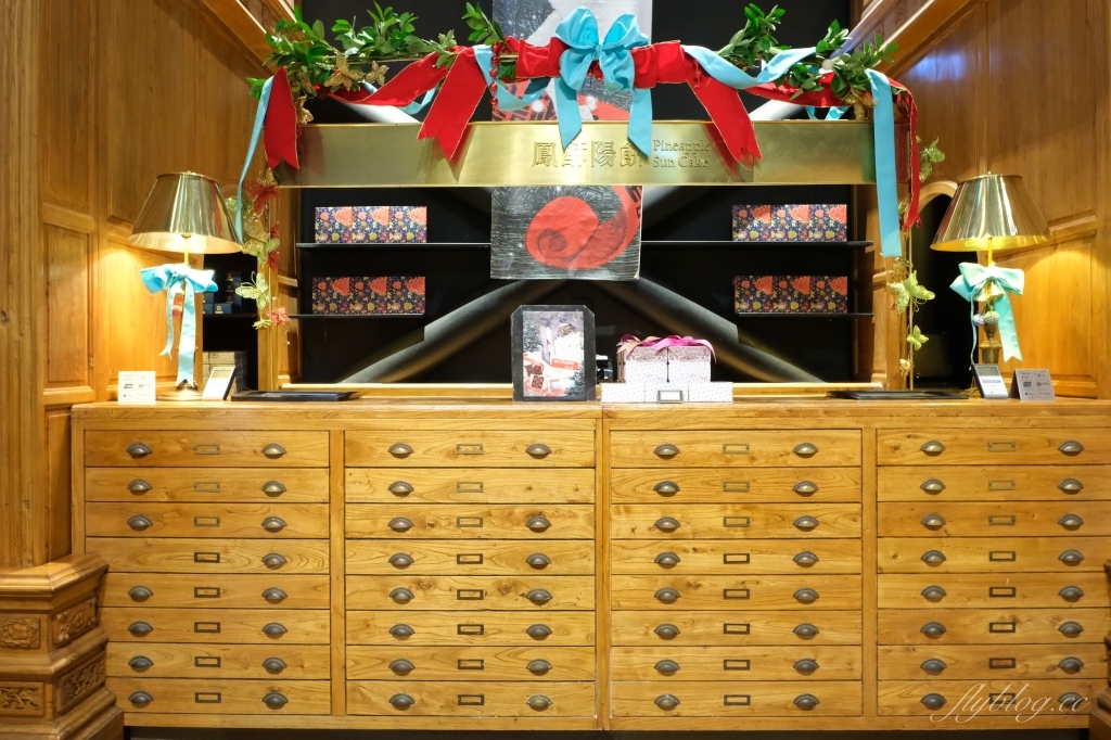 【台中中區】宮原眼科：觀光客必訪台中景點，2020聖誕節裝飾華麗上場 @飛天璇的口袋