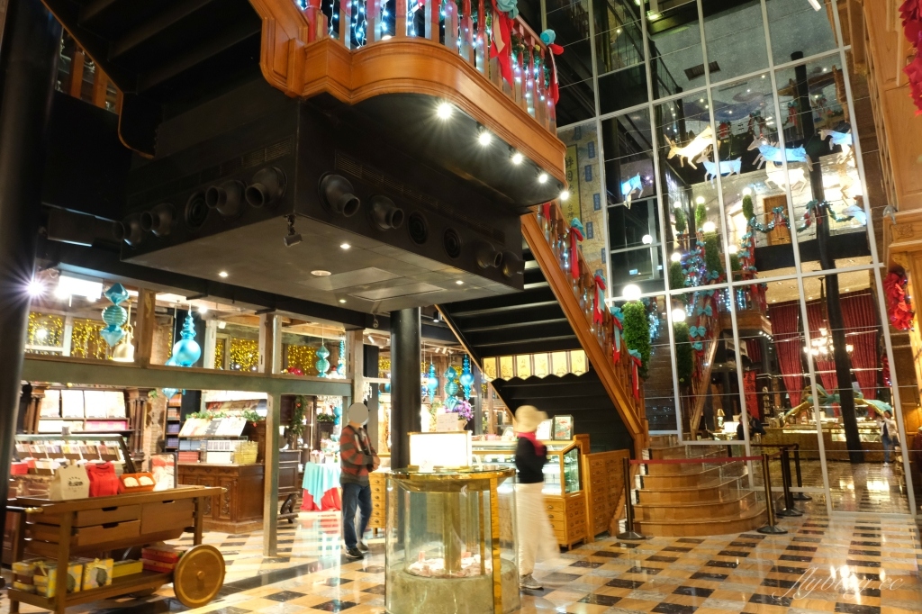 【台中中區】宮原眼科：觀光客必訪台中景點，2020聖誕節裝飾華麗上場 @飛天璇的口袋