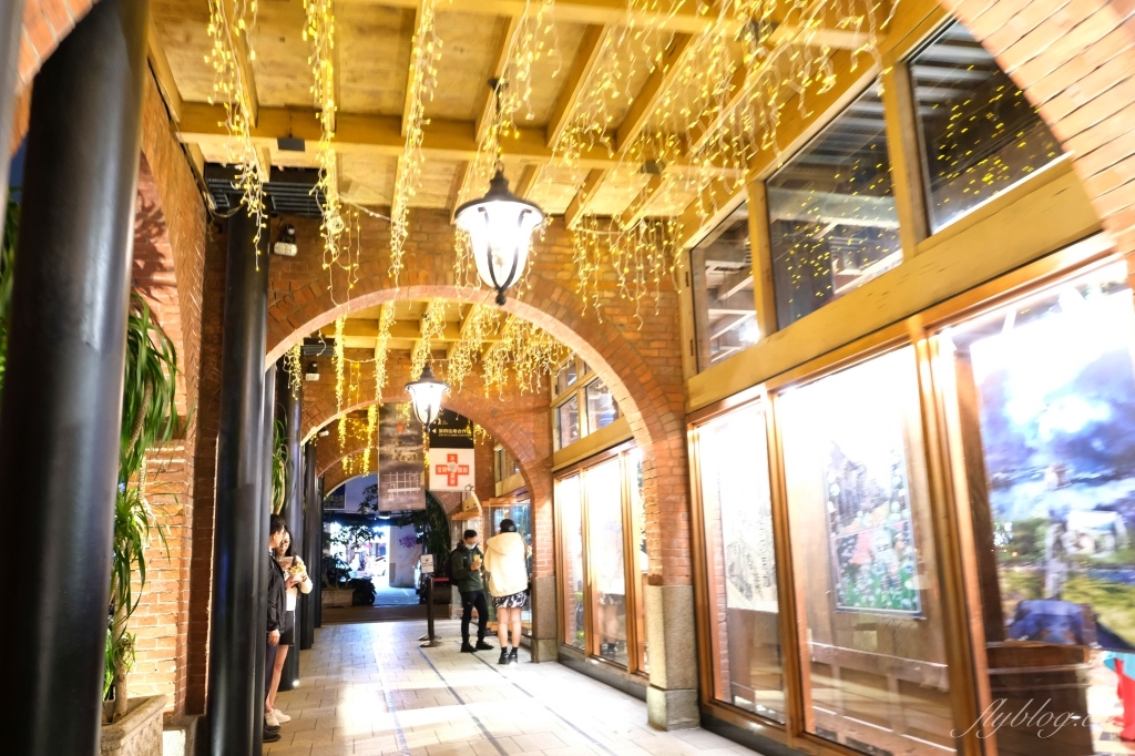 【台中中區】宮原眼科：觀光客必訪台中景點，2020聖誕節裝飾華麗上場 @飛天璇的口袋