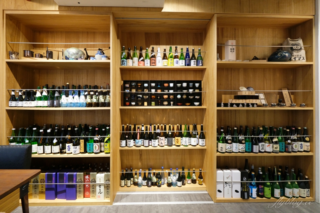 台中東區｜羽笠食事．Google 4.4顆星的好評，充滿日本酒場氛圍的日本料理店 @飛天璇的口袋