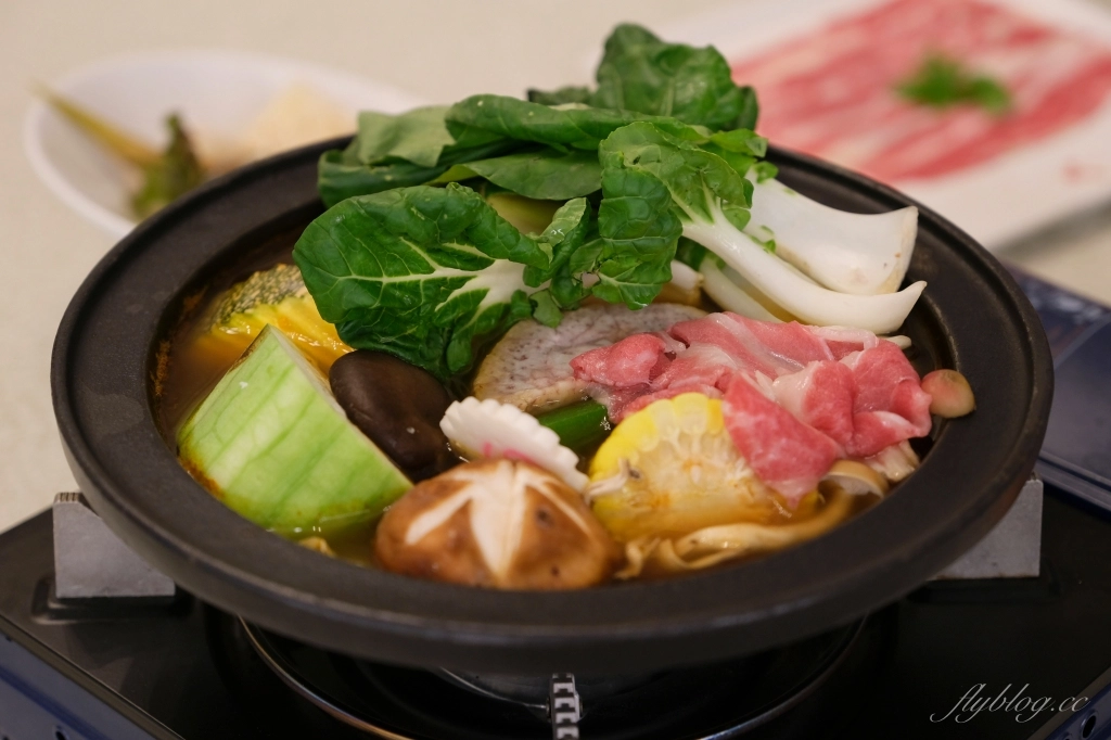 台中東區｜羽笠食事．Google 4.4顆星的好評，充滿日本酒場氛圍的日本料理店 @飛天璇的口袋