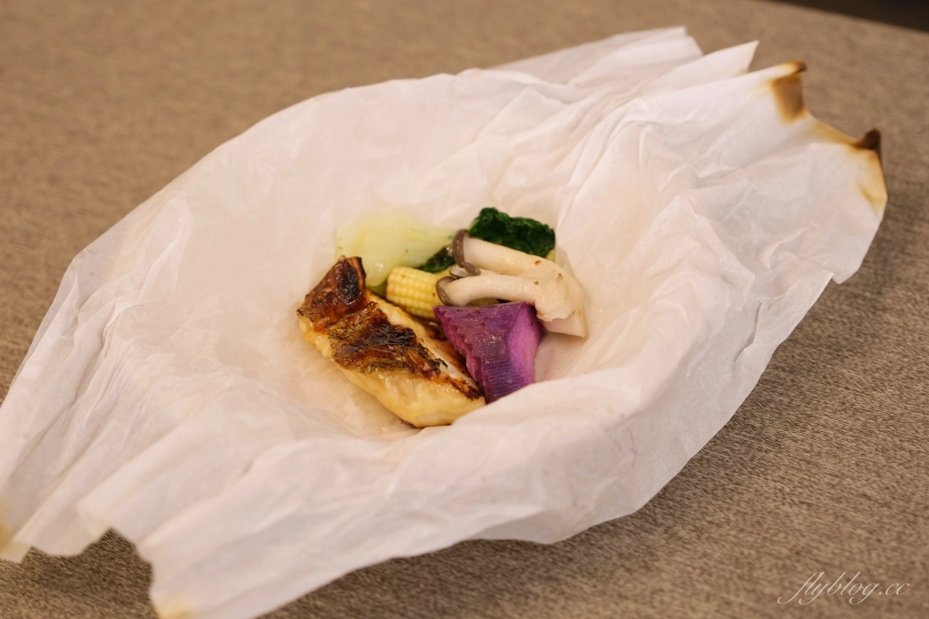 台中東區｜羽笠食事．Google 4.4顆星的好評，充滿日本酒場氛圍的日本料理店 @飛天璇的口袋