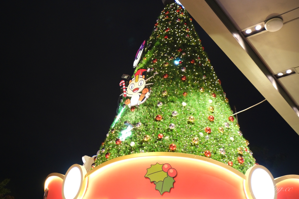【台中西屯】寶可夢遊樂園：6公尺高寶可夢現身台中！2020台中新光三越百貨聖誕節主題裝置 @飛天璇的口袋